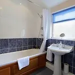 Glendale 4* كيسويك